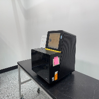 Illumina NextSeq 550 Sequencing System image 1